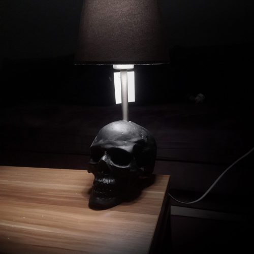 [ OUTLET] Lampa replika czaszki 1:1